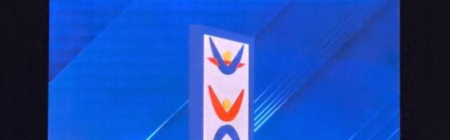中国啦啦操队世锦赛创佳绩，中美青少年开展友好互动|中国队|体育比赛|花球|比赛|运动员_新浪新闻